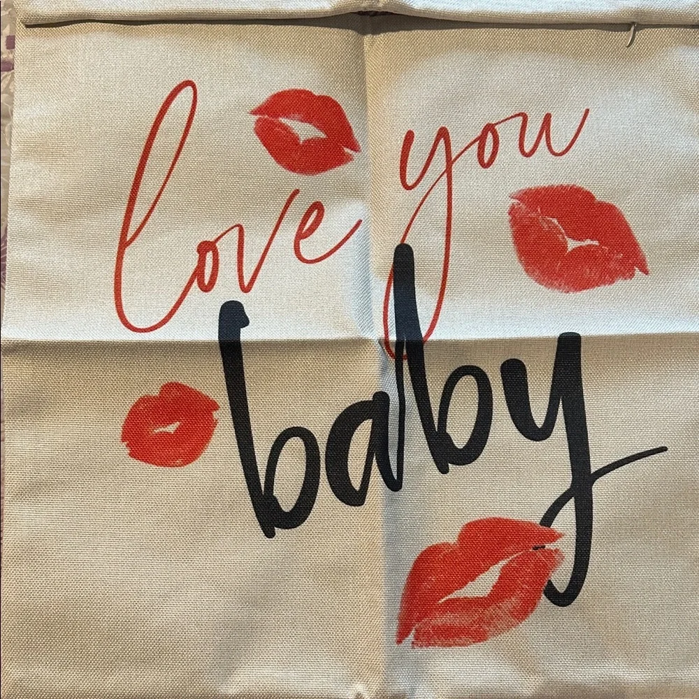 Valentine's Day Decorative Throw Pillow Covers - Red & Cream 4 Pack